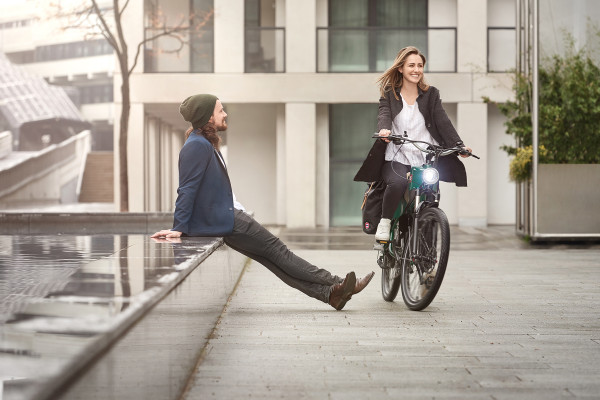 People & Advertising