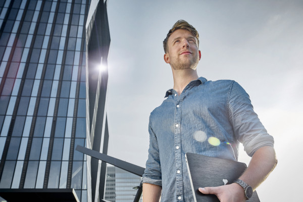 People & Advertising