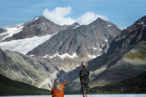 Landscapes & Tourism