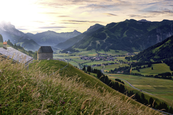 Landscapes & Tourism